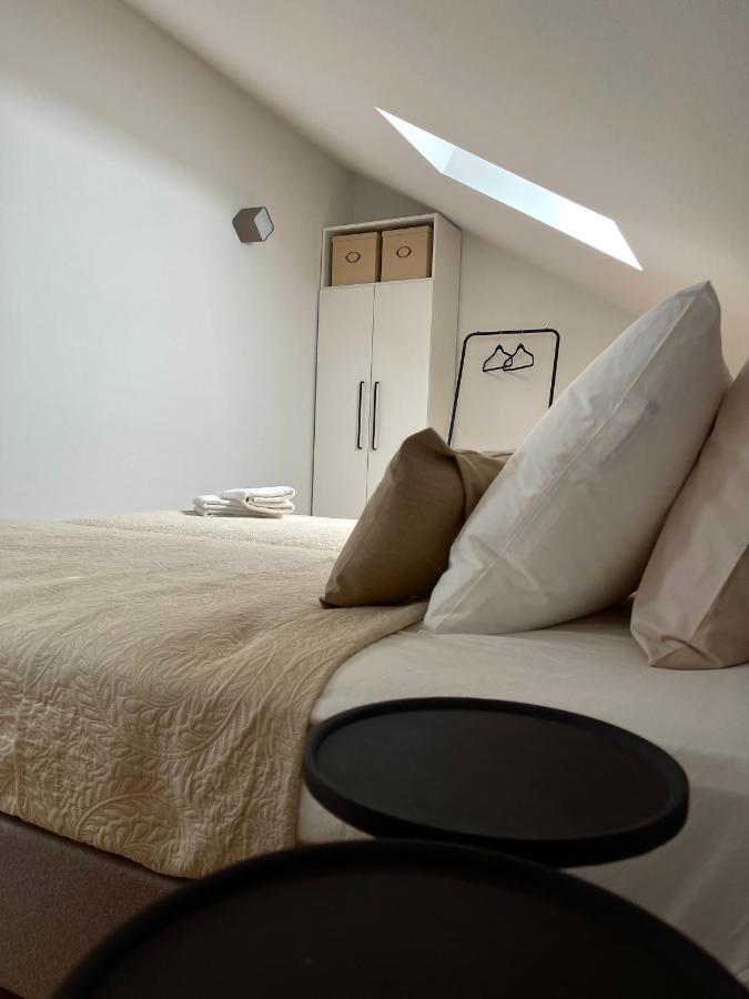 Alba Apartment Zara Esterno foto